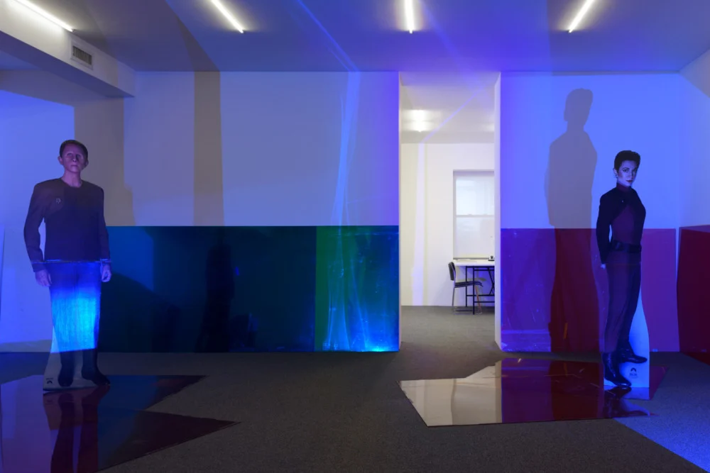 Into the Dimensional Corridor — Lutz Bacher — Exhibitions — Galerie Buchholz — Image 00