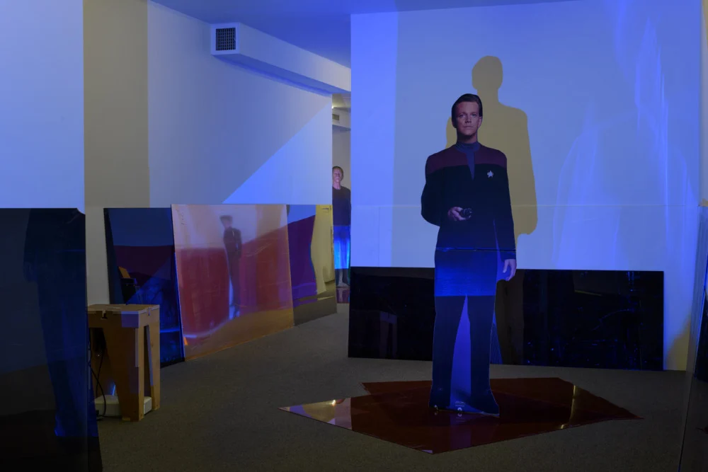 Into the Dimensional Corridor — Lutz Bacher — Exhibitions — Galerie Buchholz — Image 00