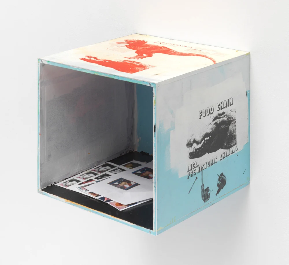 Food chain incl. prehistoric animals — Henrik Olesen — Exhibitions — Galerie Buchholz — Image 00