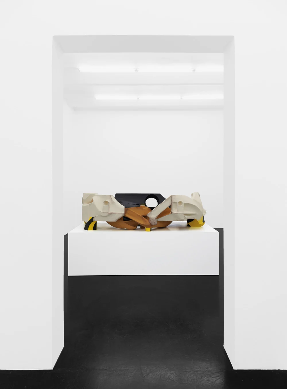 Two Sculptures — Vincent Fecteau — Exhibitions — Galerie Buchholz — Image 05