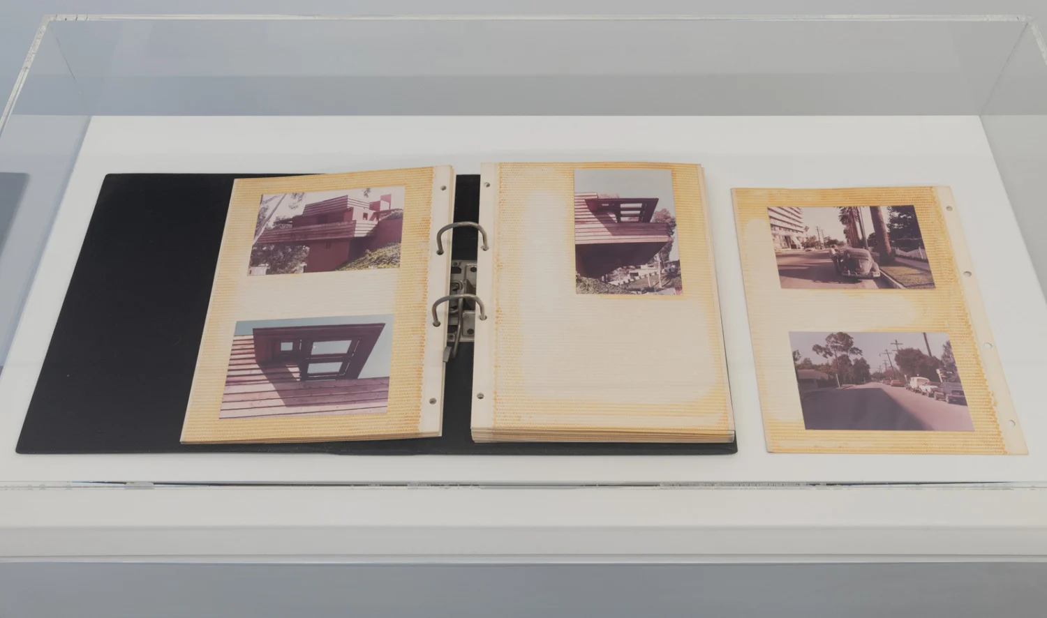 Projects for Outside ISA USA — Isa Genzken — Exhibitions — Galerie Buchholz — Image 16