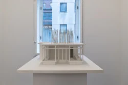 Projects for Outside ISA USA — Isa Genzken — Exhibitions — Galerie Buchholz — Image 184