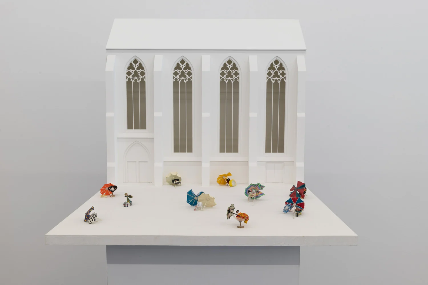 Projects for Outside ISA USA — Isa Genzken — Exhibitions — Galerie Buchholz — Image 89