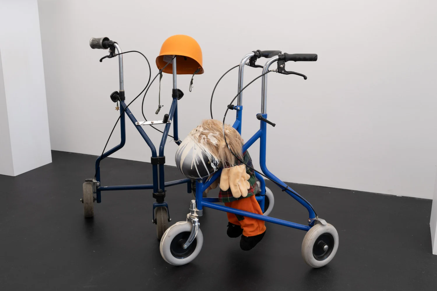 Projects for Outside ISA USA — Isa Genzken — Exhibitions — Galerie Buchholz — Image 90